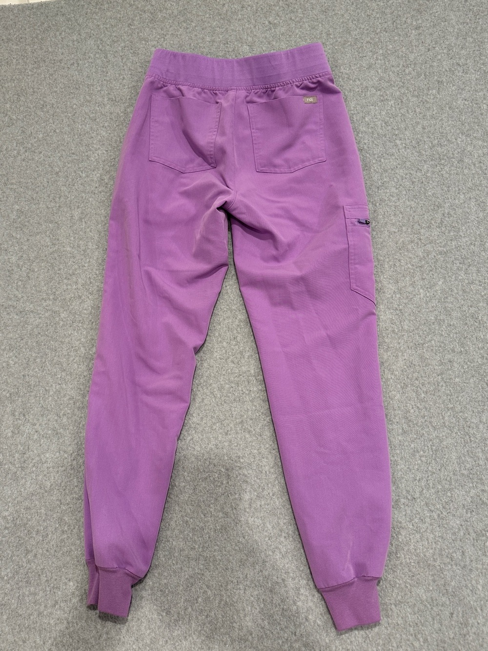Figs Women’s Scrub Jogger in Lavender/purple - Picture 3 of 6